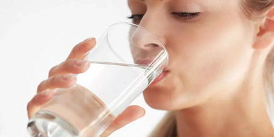 Con bastante agua